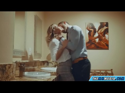❤️ Amikor egy bögyös szőke elcsábít egy nyilvános WC-ben ❤️ Porno at hu.xxxlfv.top ️